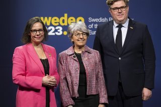 Elisabeth Baume-Schneider (au centre) représente la Suisse pour la première fois jeudi à Stockholm lors d'une réunion des ministres de l'intérieur de l'UE.